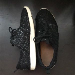 Black glittered textured Toms